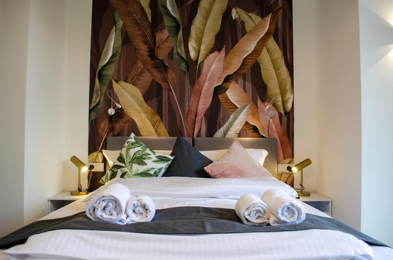 Homely Stay Studio 8 - Relaxed Self-Check-In Room In มิวนิก ภายนอก รูปภาพ